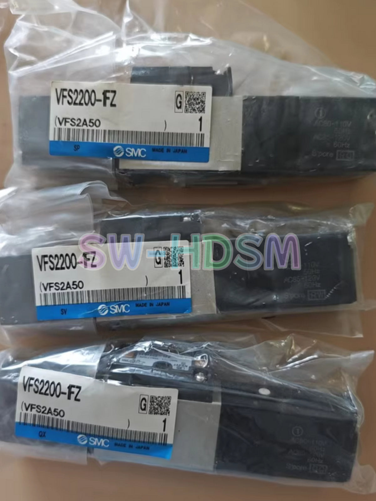 1PCS  for SMC Solenoid Valve VFS2200-1FZ Freight Free
