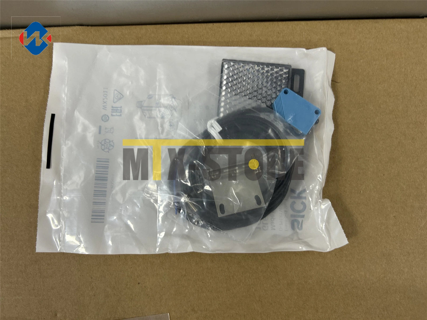 1PCS s in box sick s GL6-N1111 GL6 N1111 Sensor&Proximity Switch #P