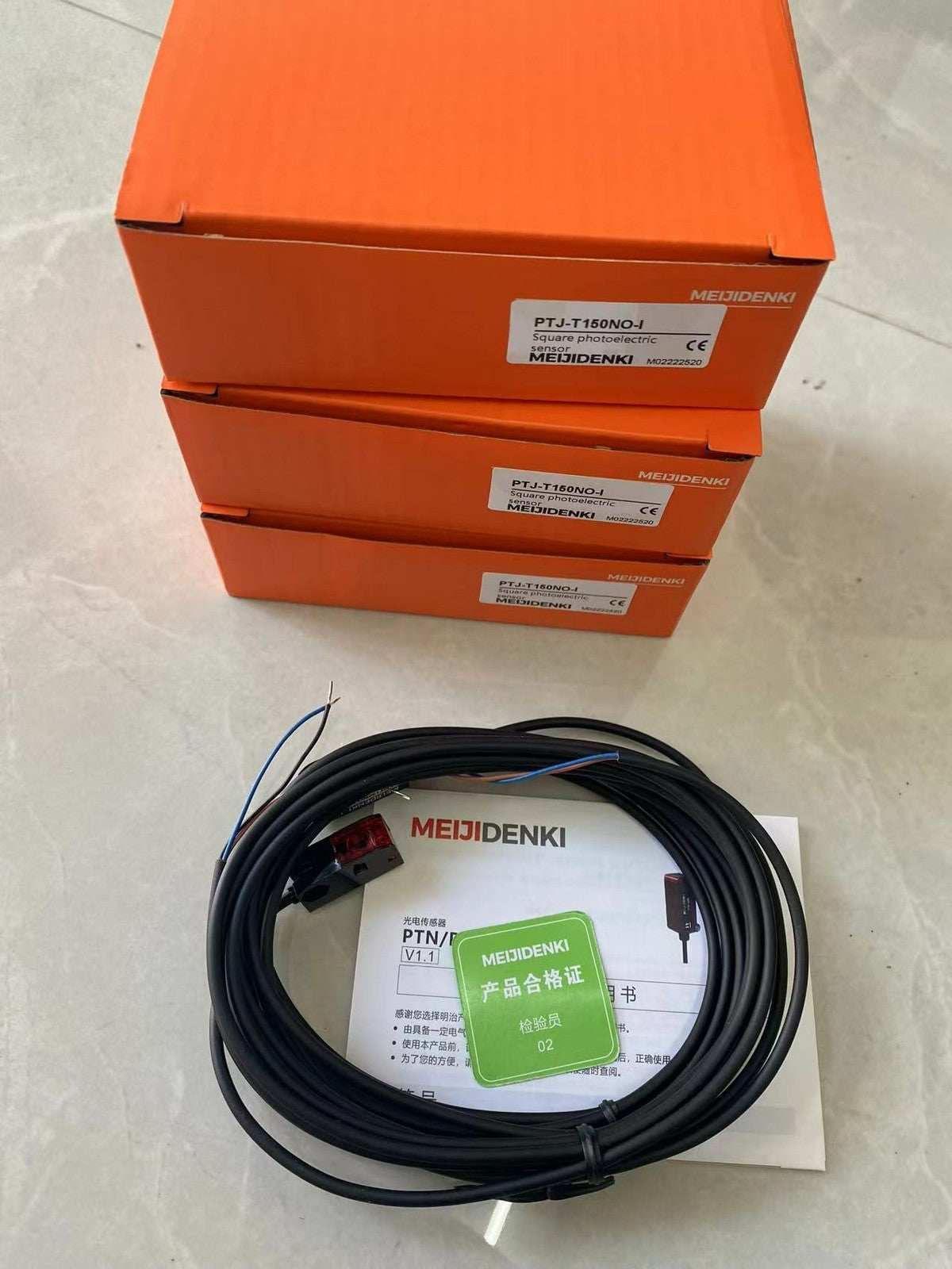 1pcs  sensor PTJ-T150NO-I Photoelectric switch