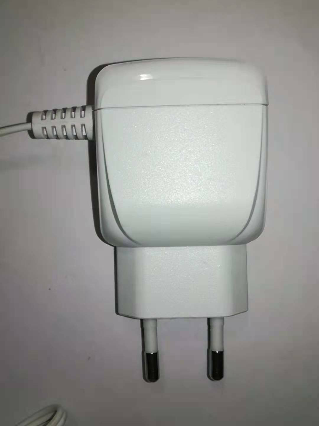 1pc  Black&Decker 23V 400mA  charger N512000 S010QV2300040