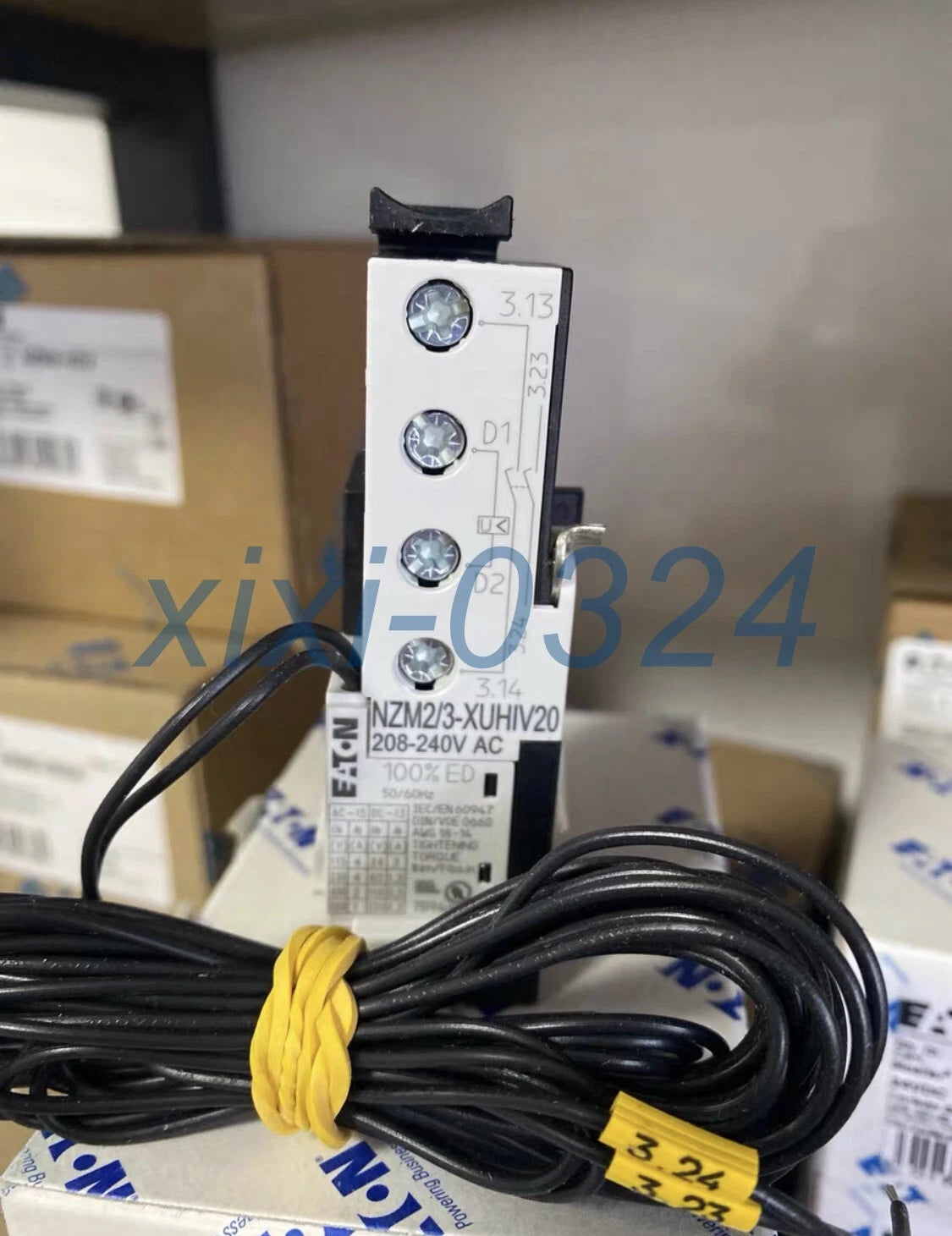1pcs  EATON  DNZM2/3-XUHIV208-240AC  Circuit breaker coil   shipping #P