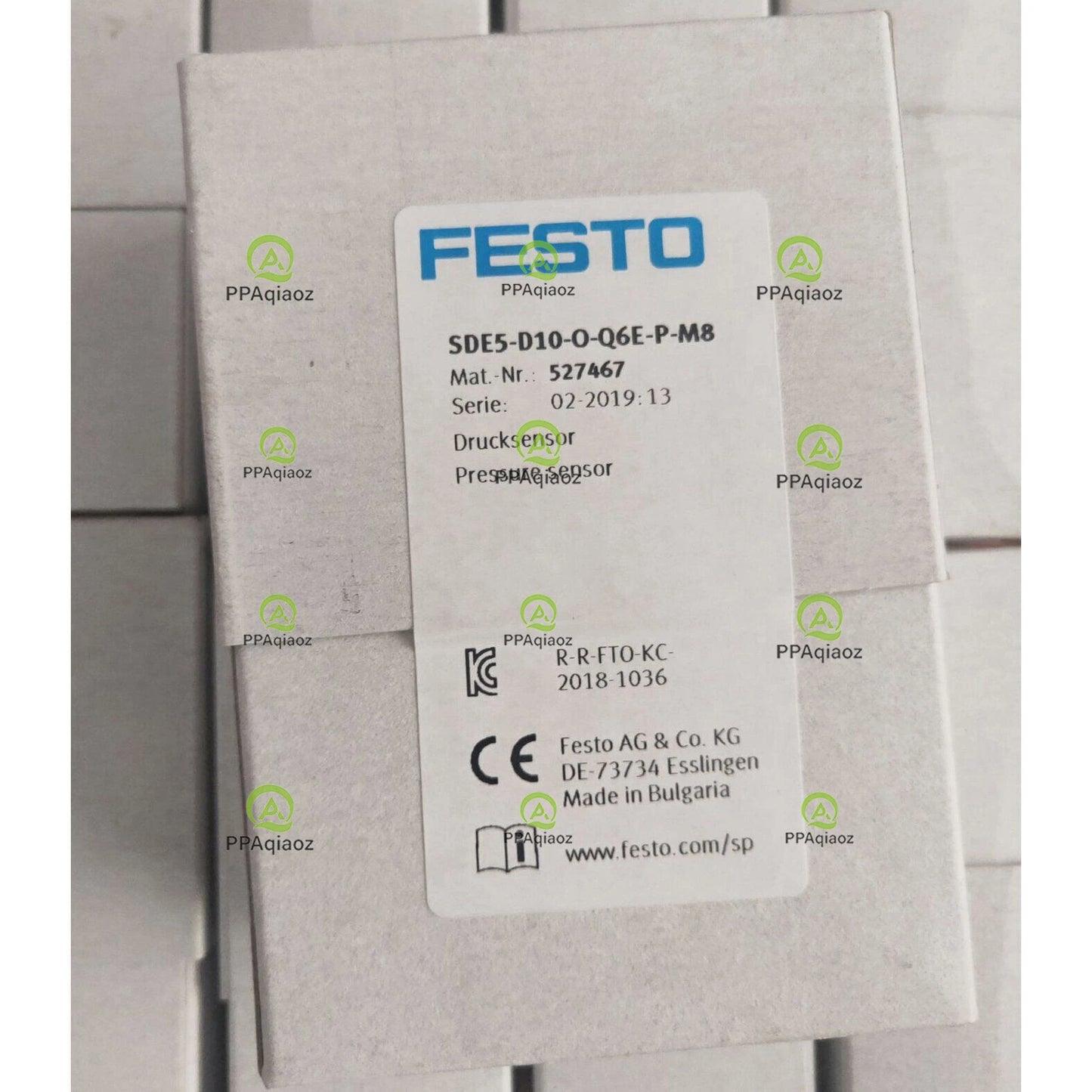 1PC  FESTO SDE5-D10-O-Q6E-P-M8 527467 Pressure Sensor Free Shipping