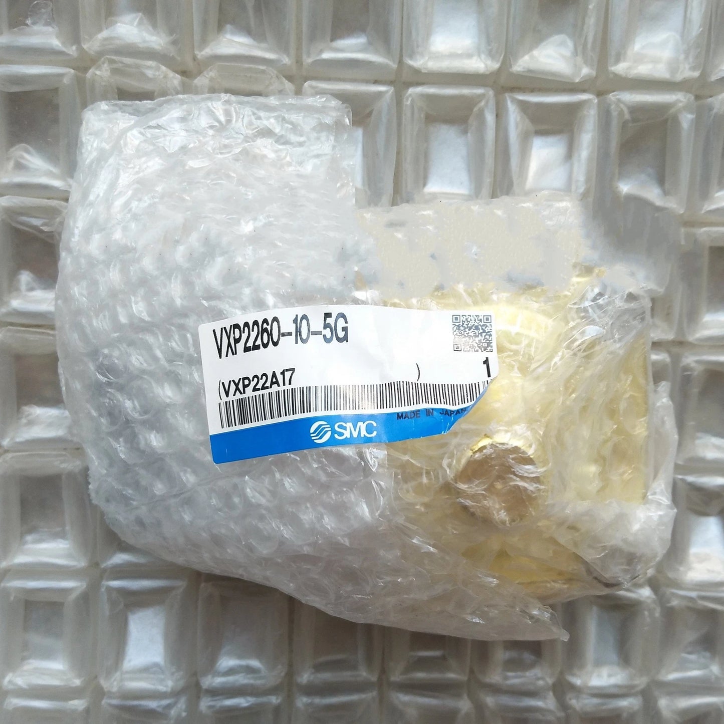 1pc  for SMC pilot solenoid valve VXP2260-10-5G spot stock #P