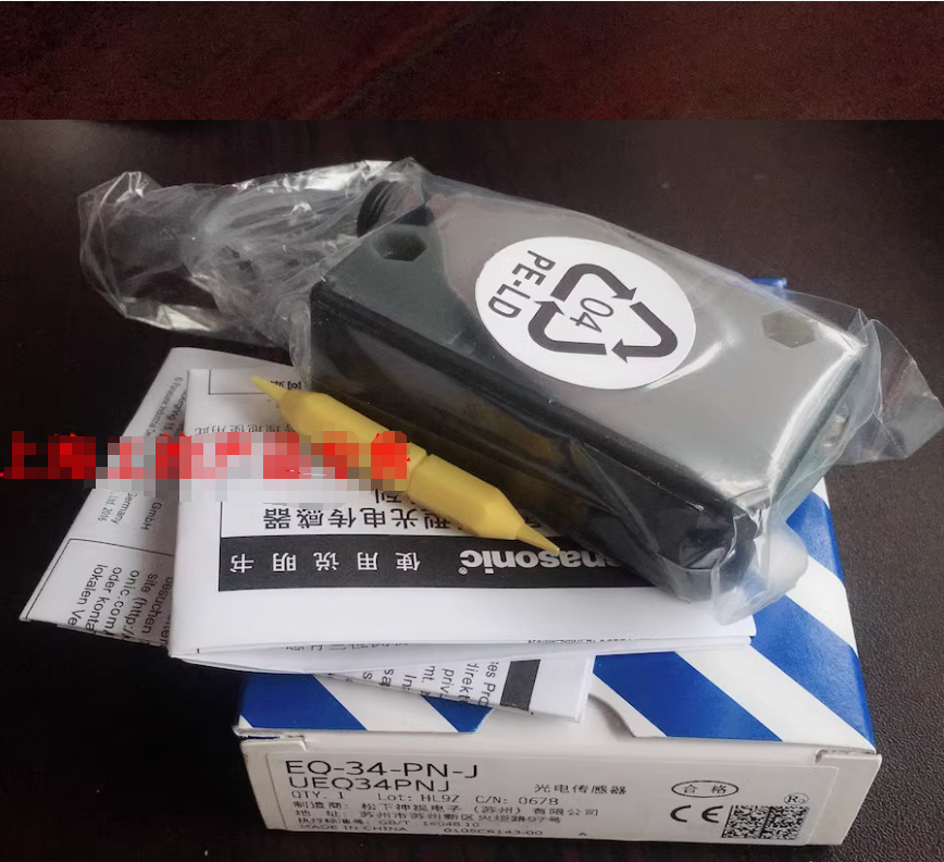 PANASONIC SUNX EQ-34-PN-J EQ34PNJ REFLECTIVE PHOTOELECTRIC SENSOR