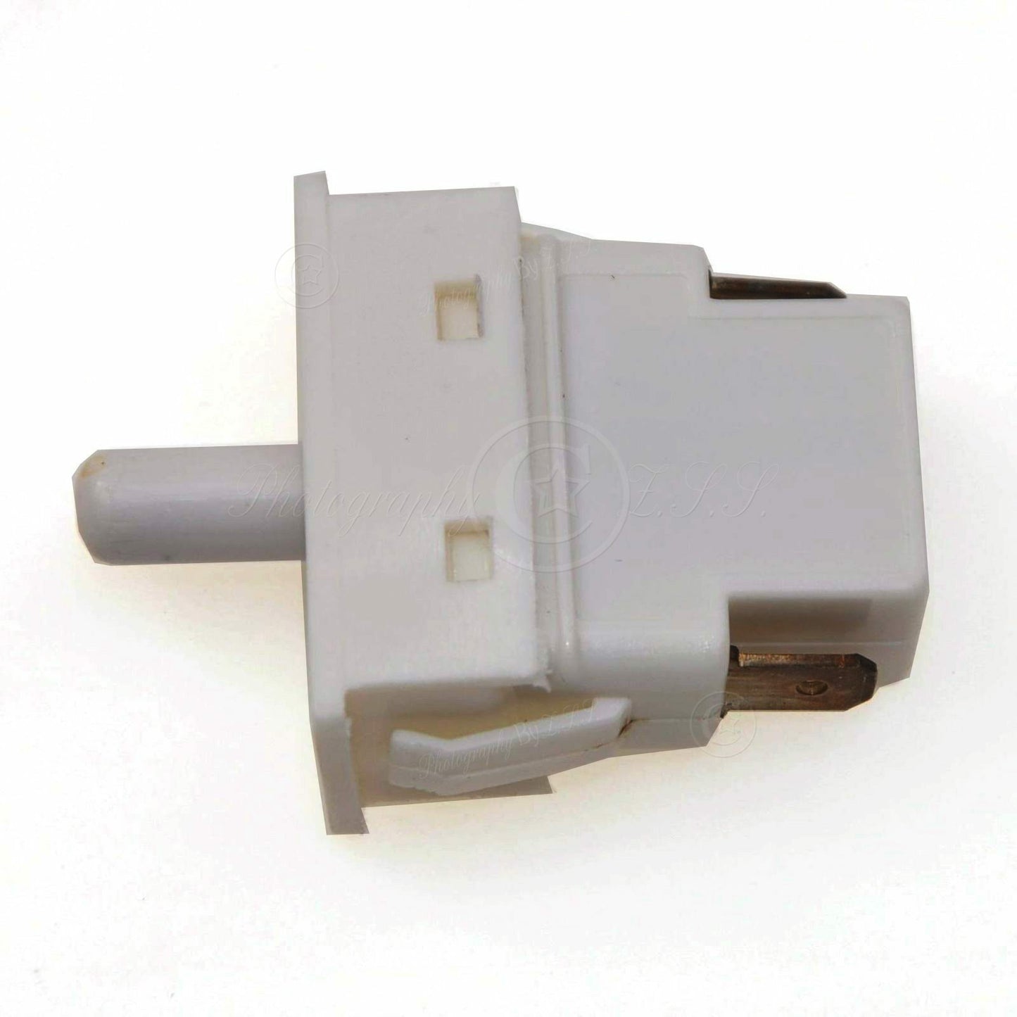 2x Universal JL-06 Refrigerator Door Gated Light Switch Replacement Fridge Parts