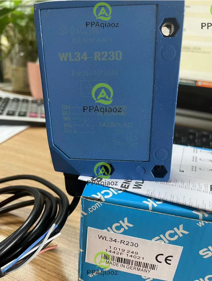 ONE  SICK WL34-R230- US #P