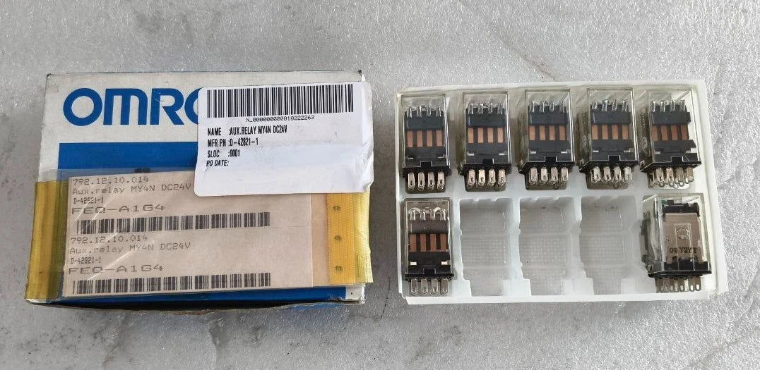Lot of 7 OMRON MY4N Power Relay AUX.  Fast Shipping  /