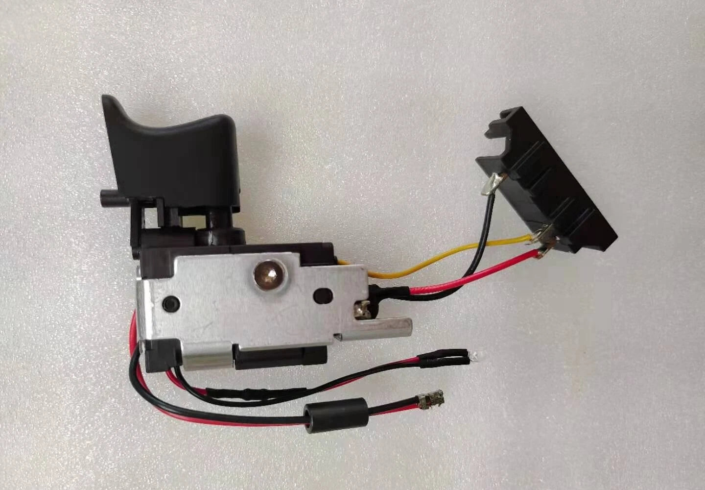 Defond CGX-3011B 12VDC 11RA U.T. Trigger Switch 1PCS