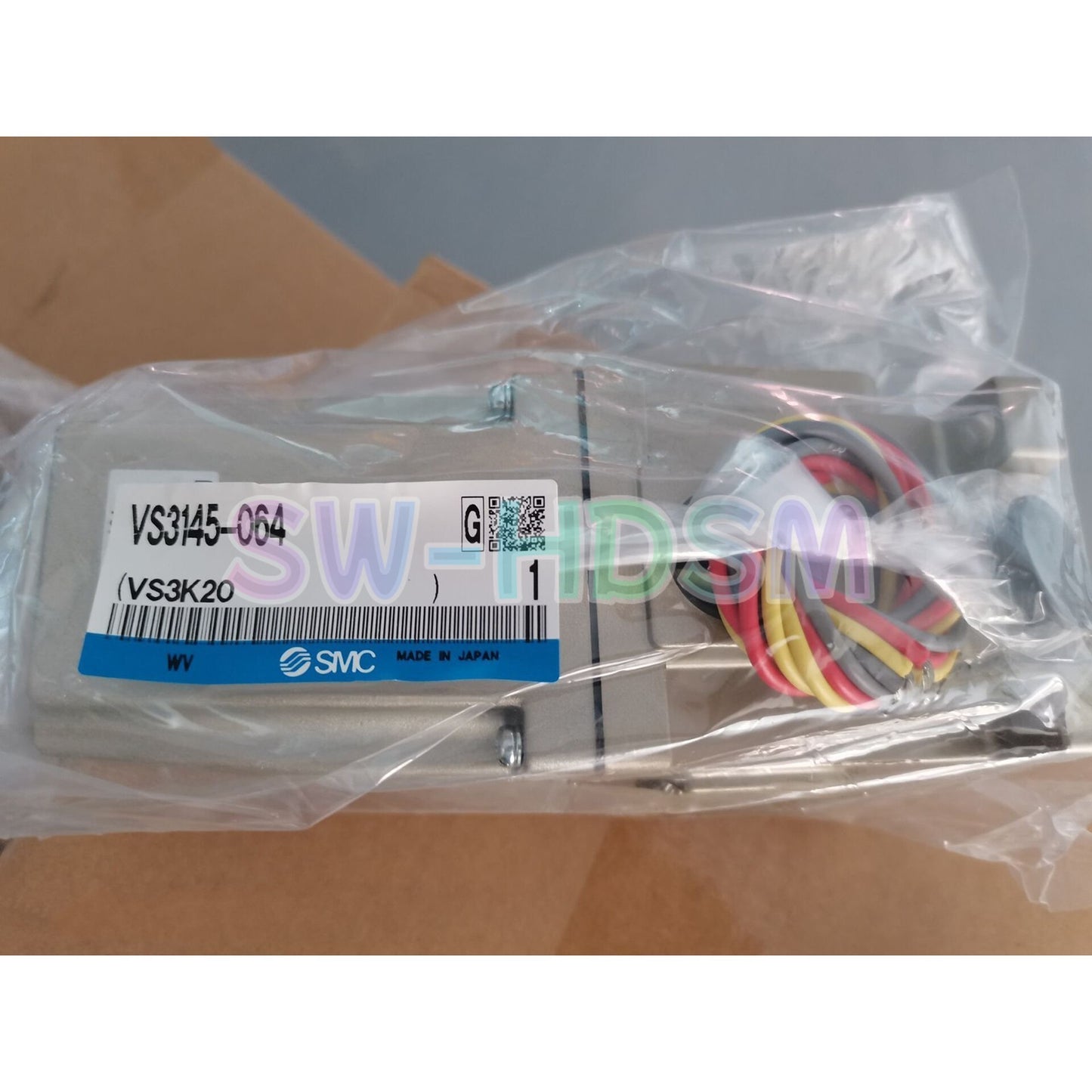 1PCS  for SMC VS3145-064 Three-way Solenoid Valve Freight Free