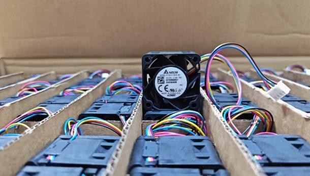 1/piece Delta FFB0412EN-00 12V 2.10A 4028 4CM Server Power Supply Cooling Fan