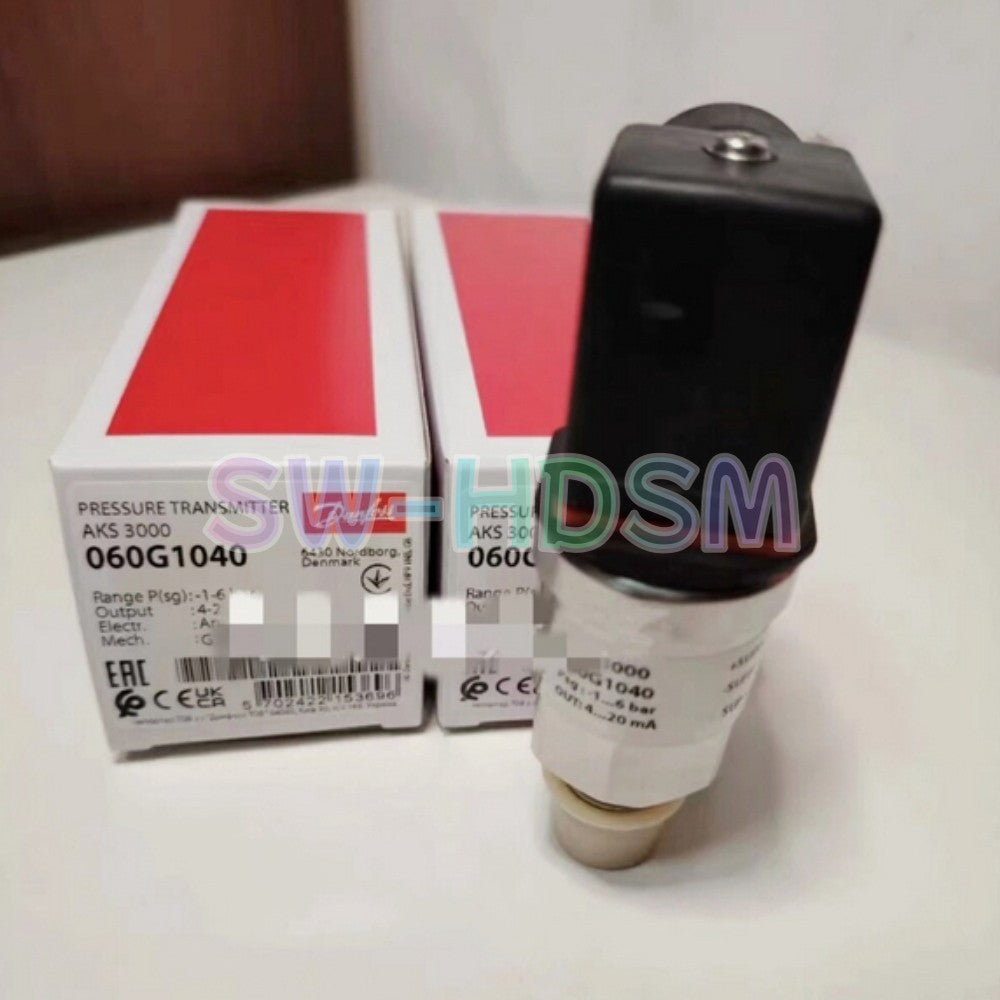 1PCS  for Danfoss Pressure Transmitter AKS3000 060G1040 Freight Free