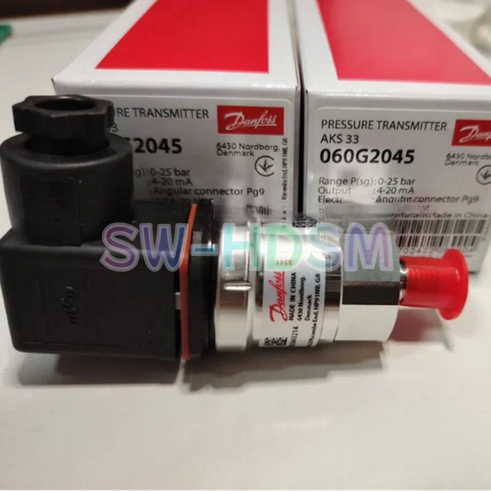 1PCS  for Danfoss AKS33 060G2045 Pressure Transmitter Freight Free