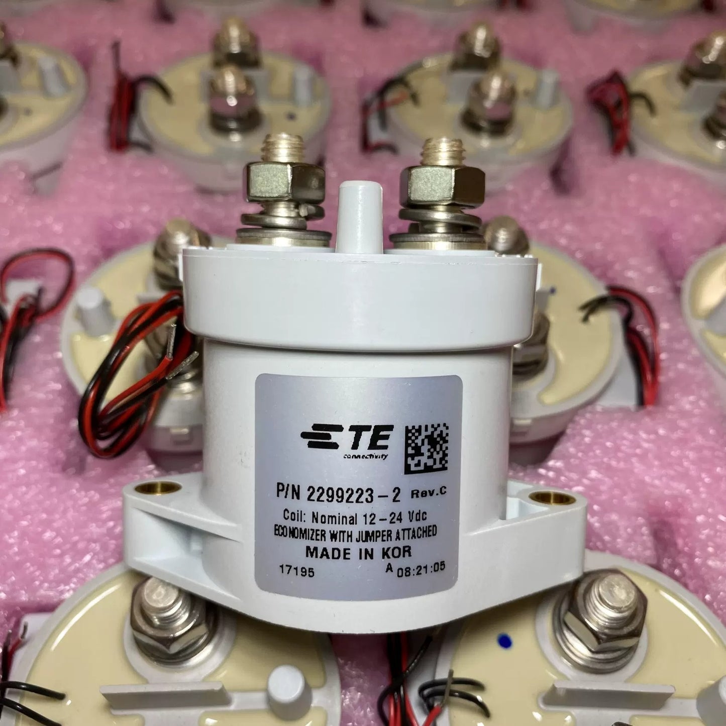 1/piece  TE High-voltage DC Contactor 2299223-2 12V-24VDC DC Relay 900V500A