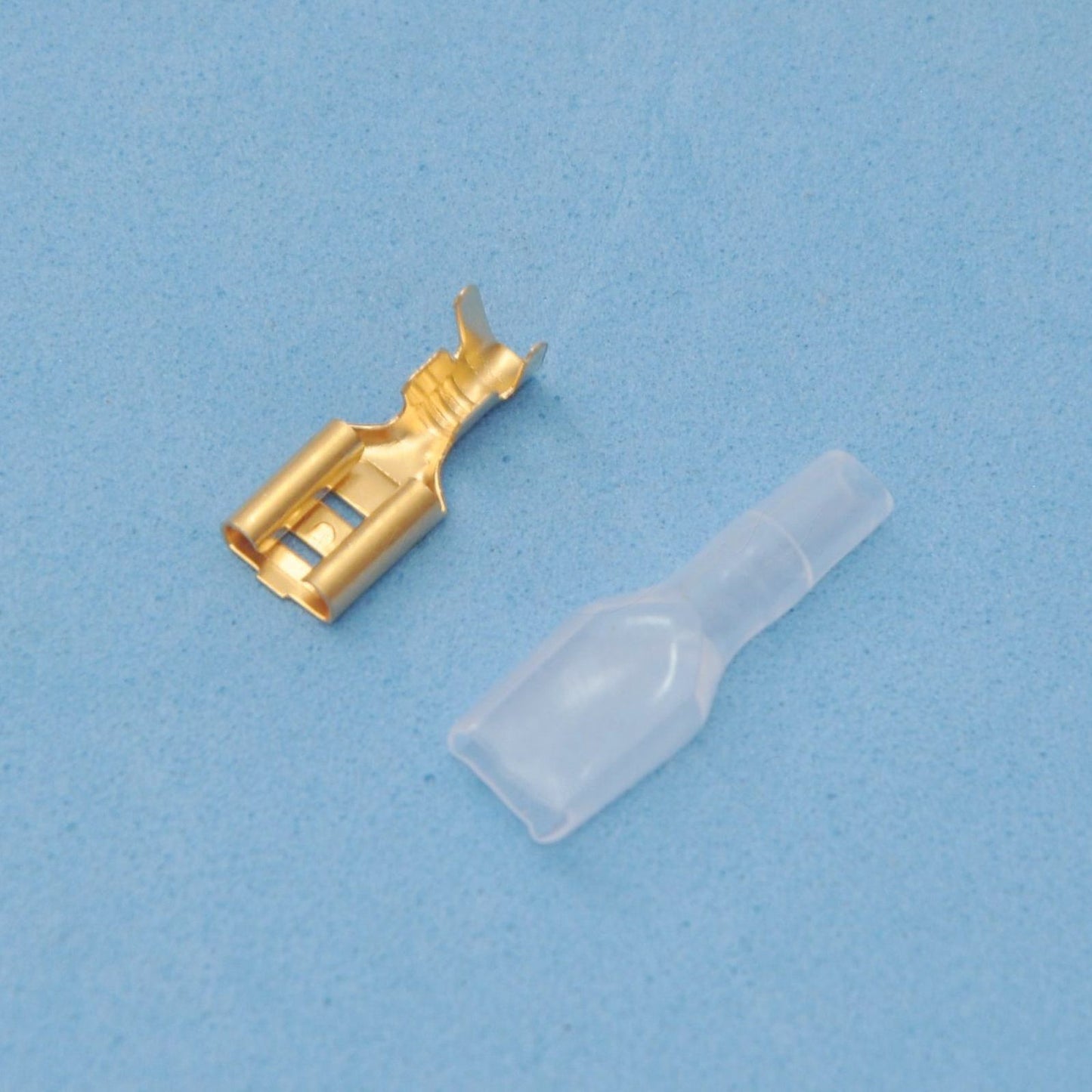 50Pcs Brass 6.3mm Terminal Electrical Wire Connector Crimp Insert Spring +Sheath