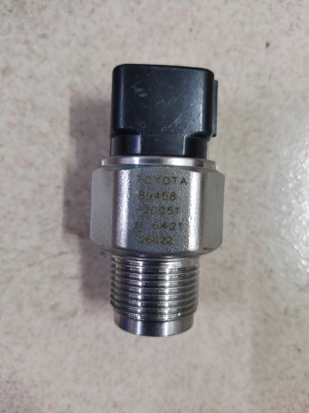 1Pcs  pressure sensor 1GD 2GD common rail pressure sensor 89458-20051