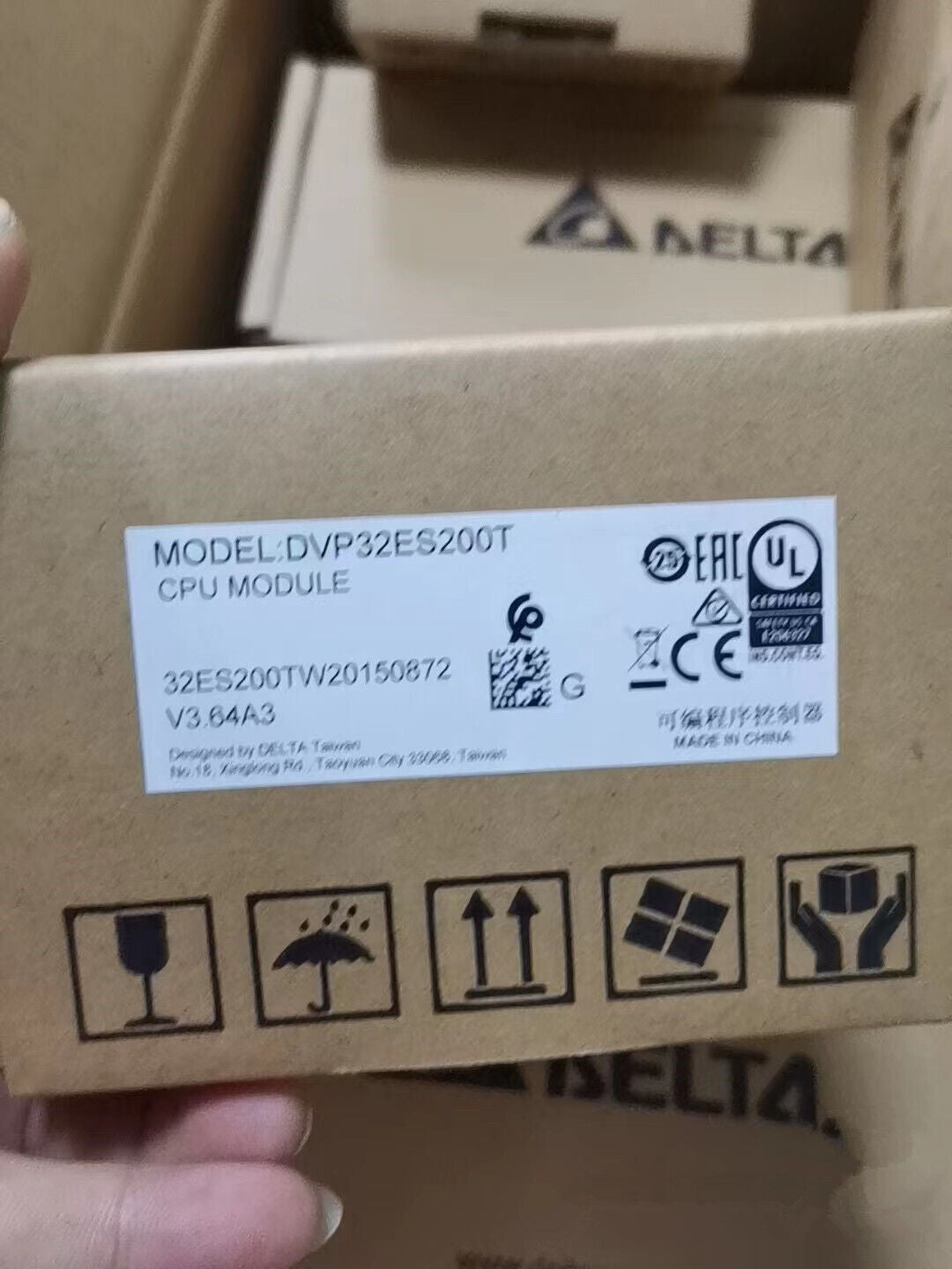 1pcs  Delta DVP32ES200T PLC Processors