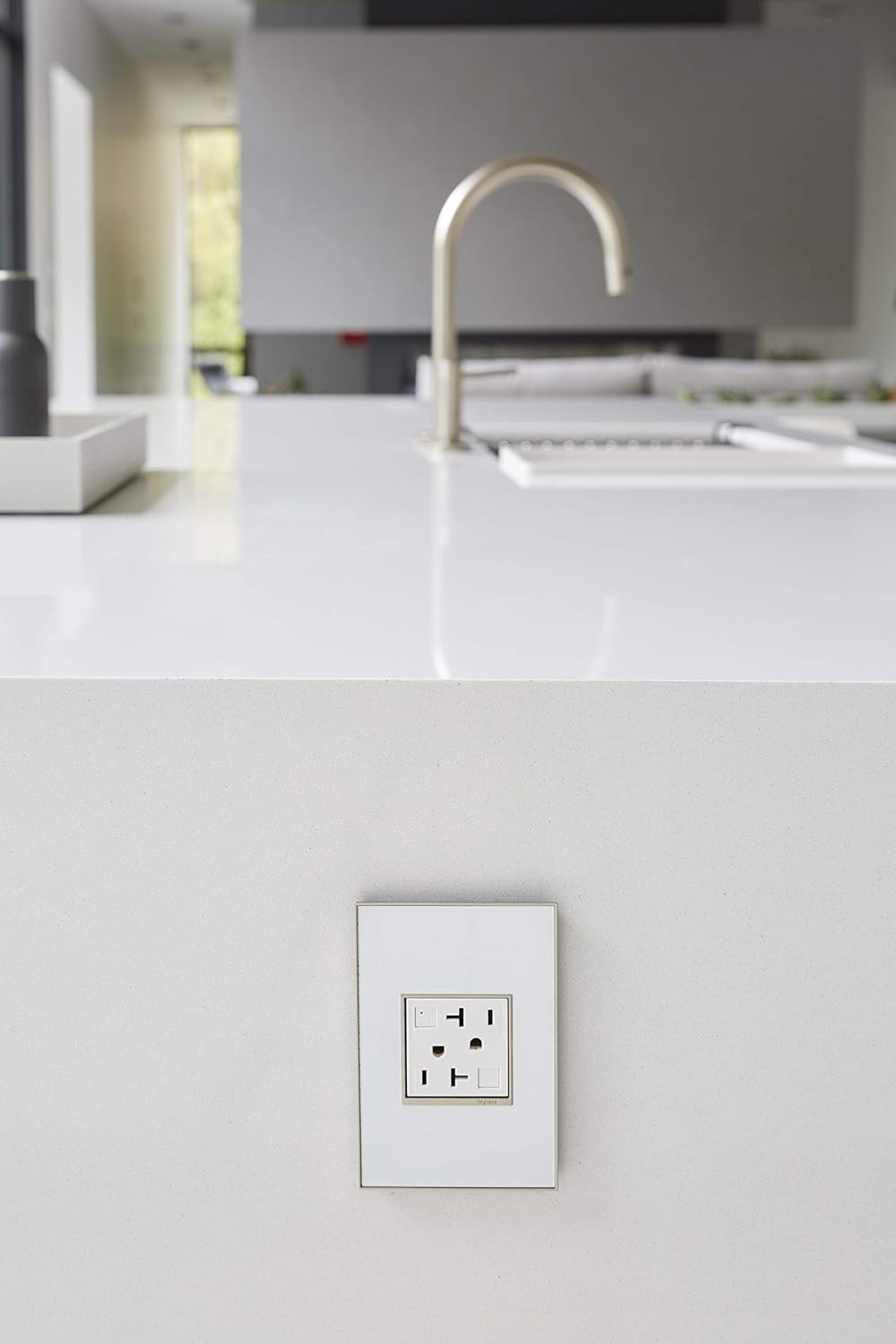 GFCI Outlet 20A, Tamper-Resistant & Self-Test, White, 4-Pack