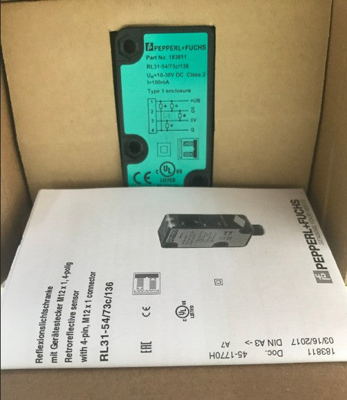 1PC  Pepperl+Fuchs Photoelectric Sensor RL31-54/73C/136 Free Shipping