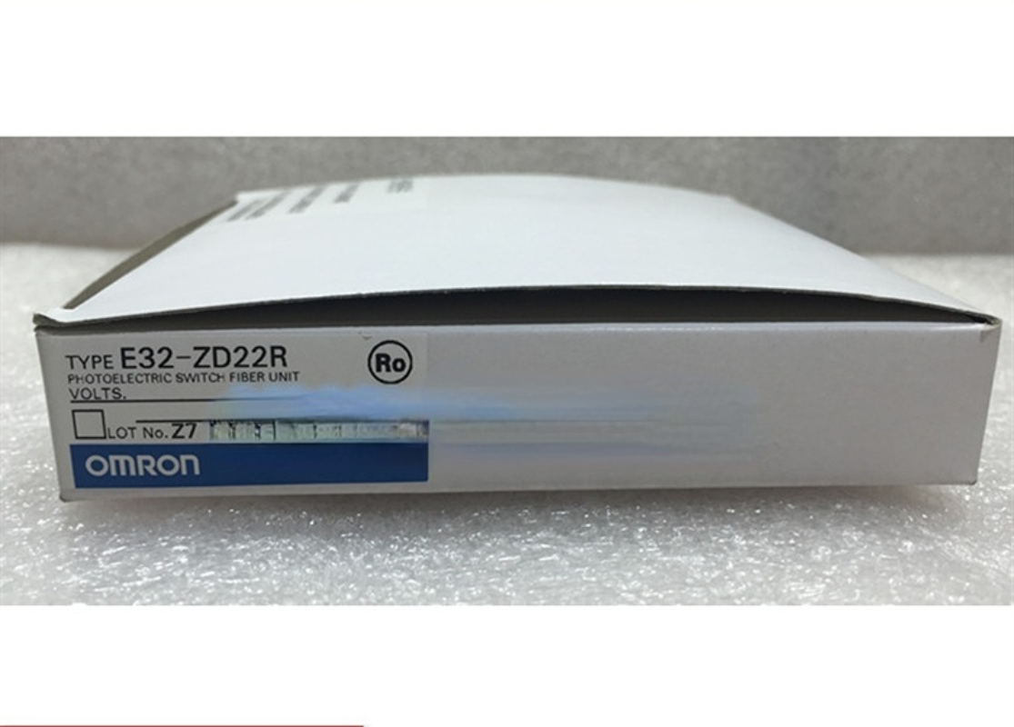 1pcs OMRON Optical Fiber Sensor E32-ZD22R 2M BY OMS E329036R