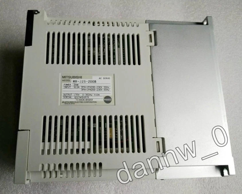 Mitsubishi MR-J2S-200B AC Servo Drive Amplifier Free fast shipping#P