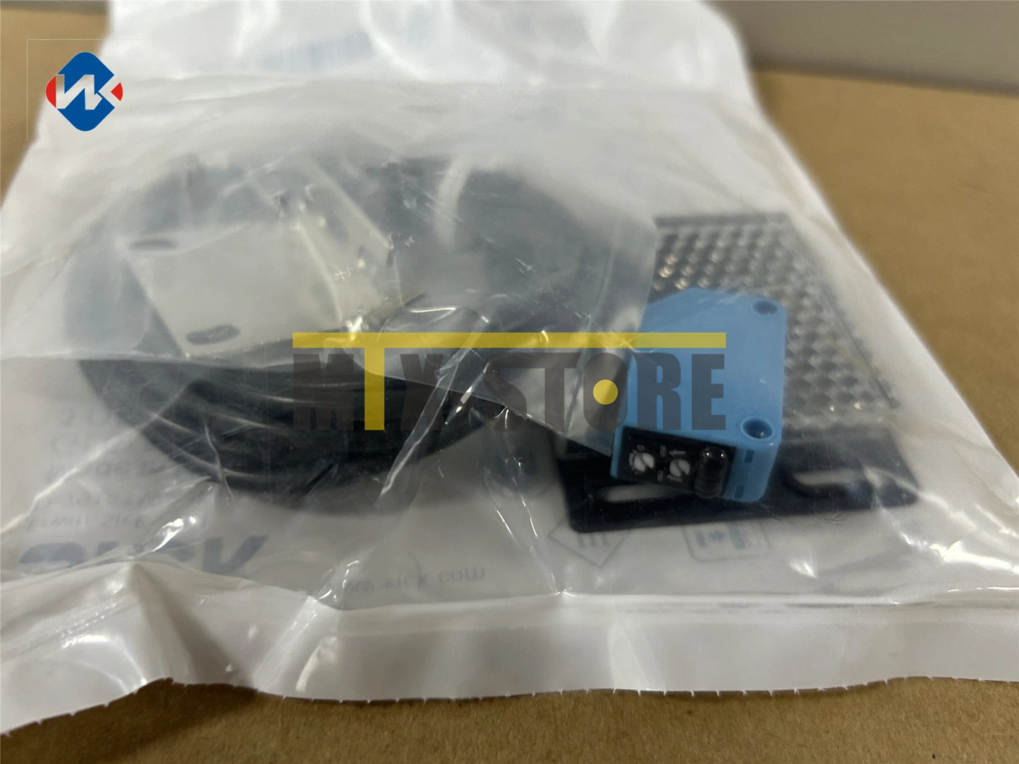1PCS s in box sick s GL6-N1111 GL6 N1111 Sensor&Proximity Switch #P
