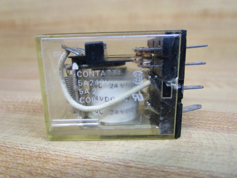 Omron MY2-24V DC Relay MY2-24VDC