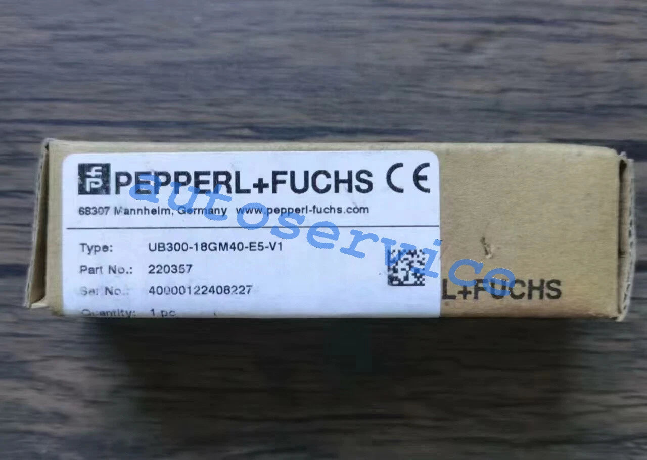 1pc Pepperl+Fuchs UB300-18GM40-E5-V1   Ultrasonic Sensor Fast  #P