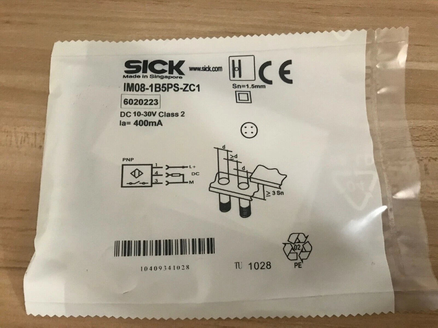 QTY:1 IM08-1B5PS-ZC1 Proximity switch sensor