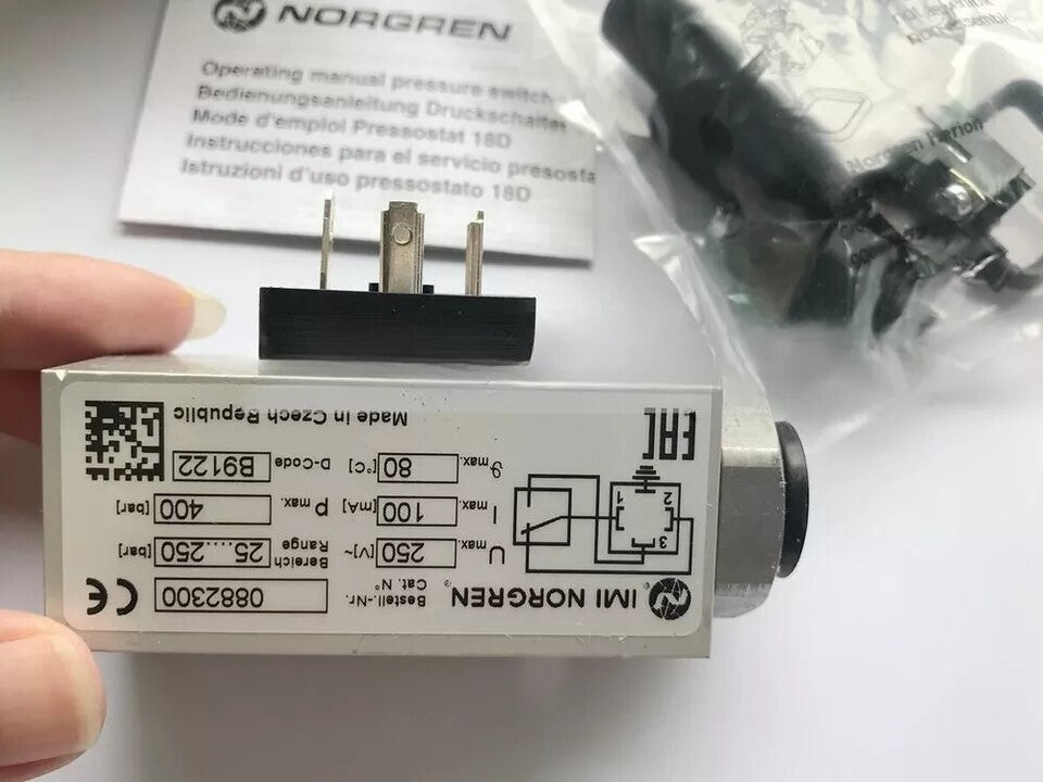1pcs   ones NORGRE 0882300 Pressure Switch