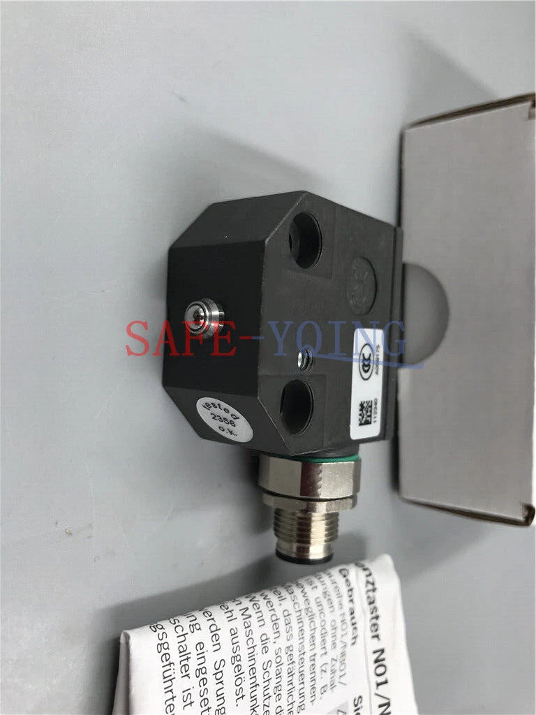 1PC  EUCHNER switch N01K550SVM5-M #P