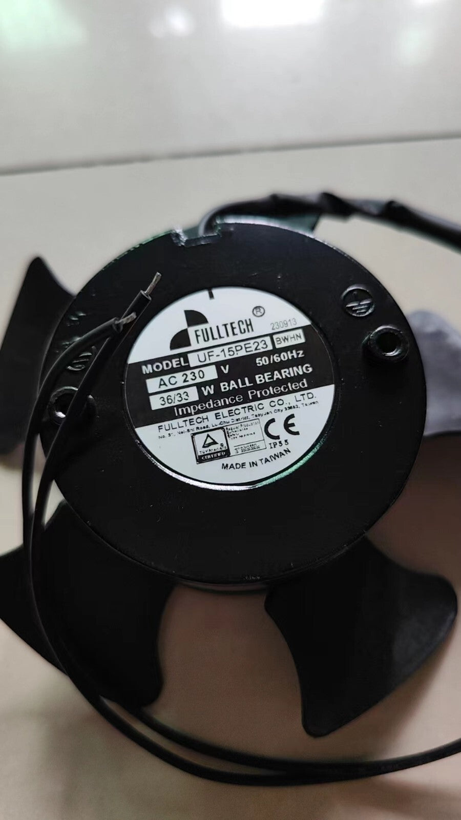 1 PCS FULLTECH Fan UF-15PE23BWHN AC 230V 36/33W Inverter fan cooling Fan