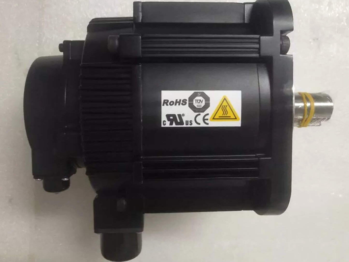 1PC  YASKAWA SGMGV-13ADA61 SERVO MOTOR Fast delivery Quality Assurance