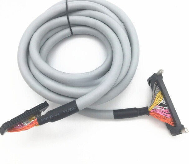 1PC  XW2Z-500B Extension line free shipping
