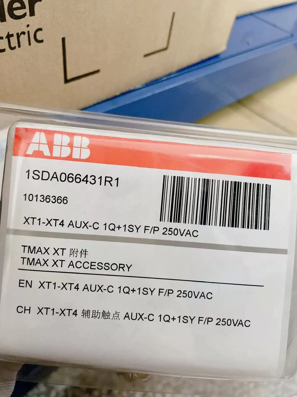 ABB Circuit Breaker Auxiliary Contact AUX-C XT1-XT4 1Q+1SY 1SDA066431R1