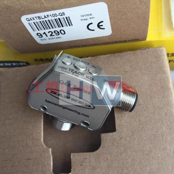 1PC  Laser Sensor Q4XTBLAF100-Q8