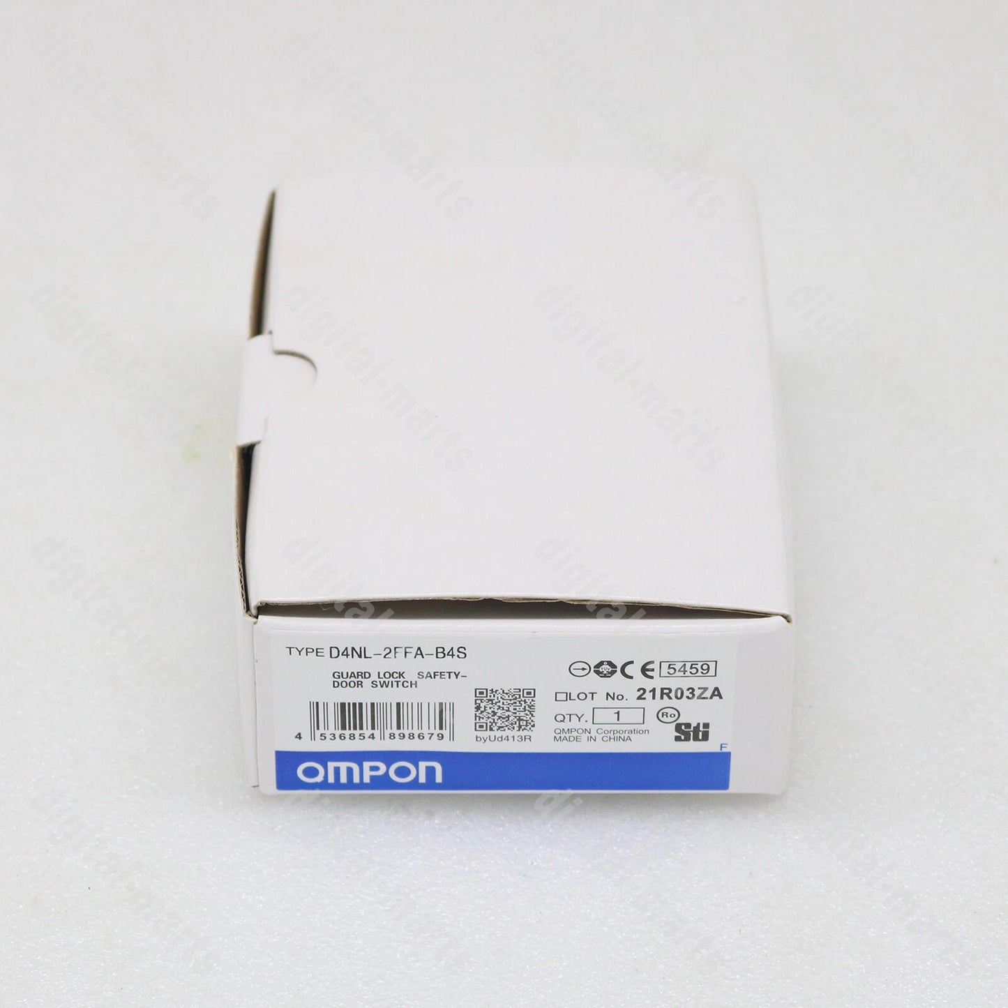 A  Omron Guard Lock Safety Door Switch D4NL-2FFA-B4S Free shipping#LJ #P