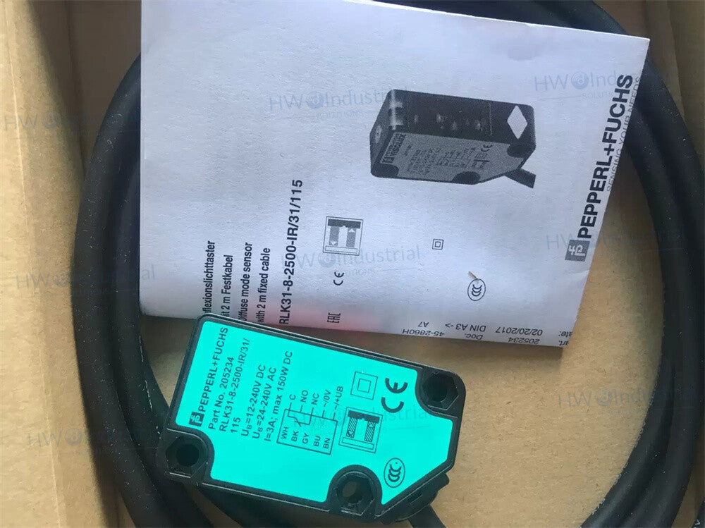 1/Piece RLK31-8-2500-IR/31/115 Diffuse Reflective Photoelectric Sensor 205234