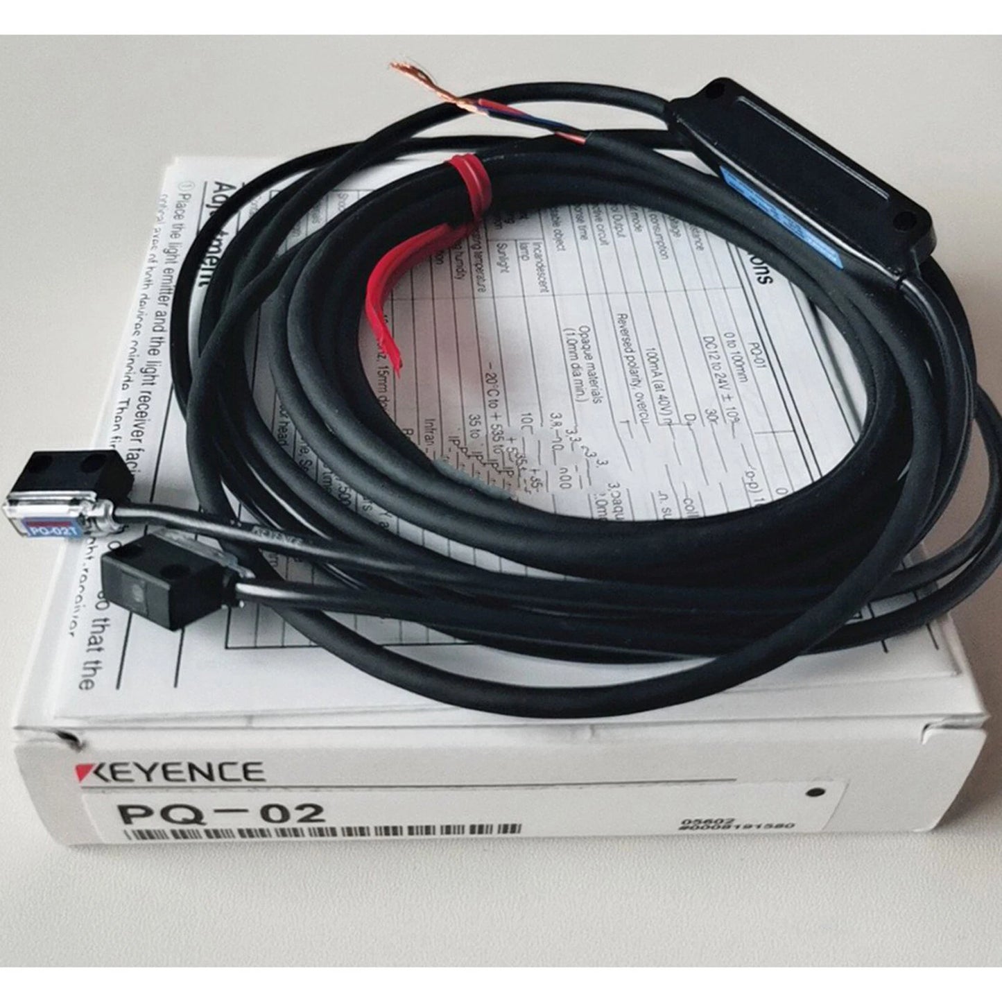 one  Keyence PQ-02 Photoelectric Sensor Fast Ship #YP1 #P
