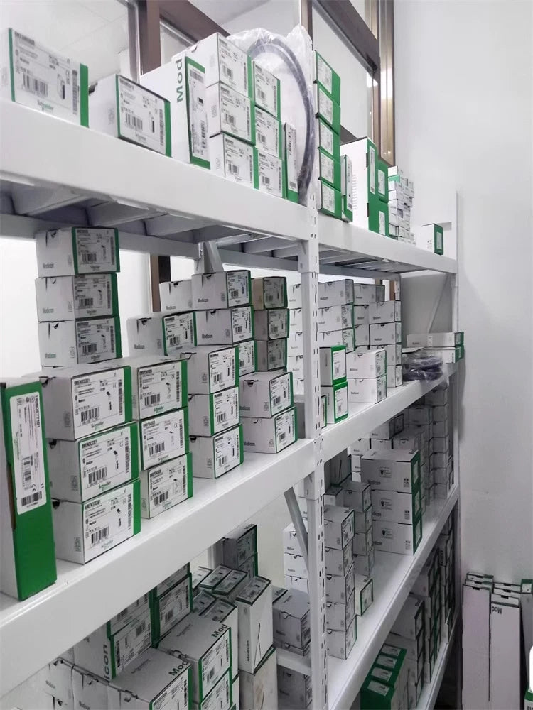 LC1D18BD 1PCS    Schneider  LC1D18BD  Fast shipment #P