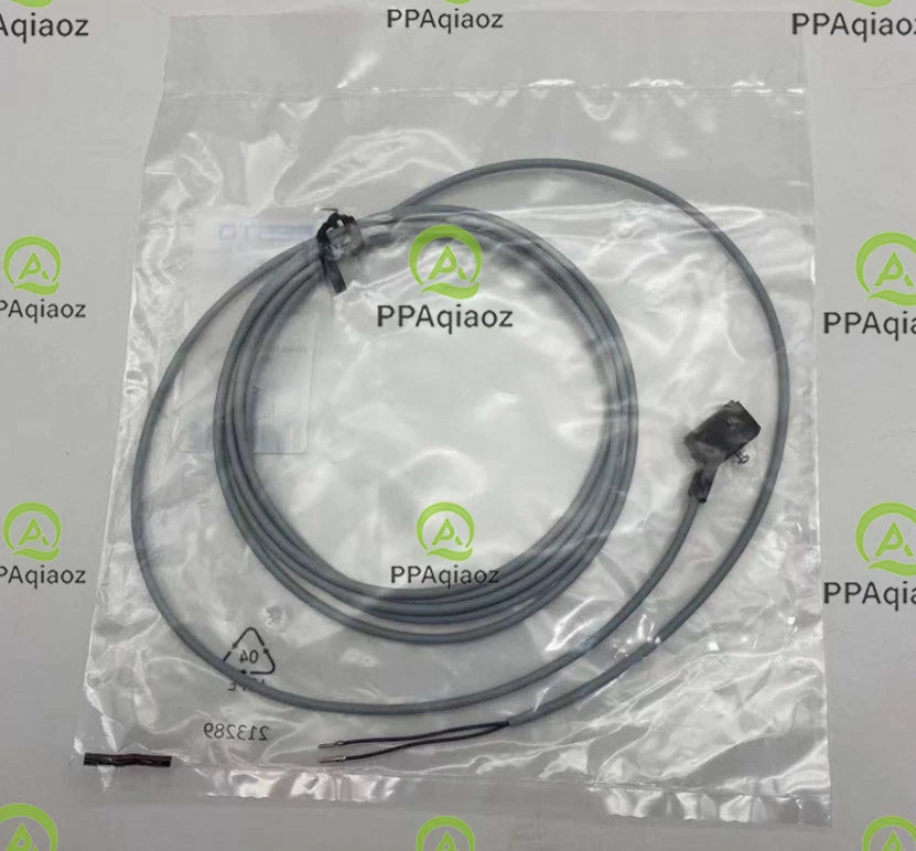 1PC  FESTO NEBV-Z4WA2L-R-E-2.5-N-LE2-S1 8047679 Switch Free Shipping