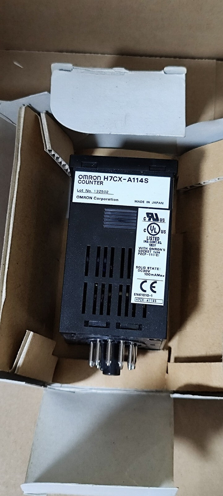 Japan  Omron Counter H7CN-A114S H7CNA114S 100-240VAC  free ship