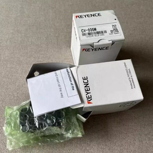 1PC  Keyence CV-035M CCD Industrial Camera CV035M   Free Shipping