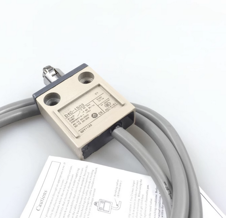 Omron D4C-1320 D4C-1401 D4C-1501 D4C-1502 D4C-1503 D4C-1520 Sensor Switch