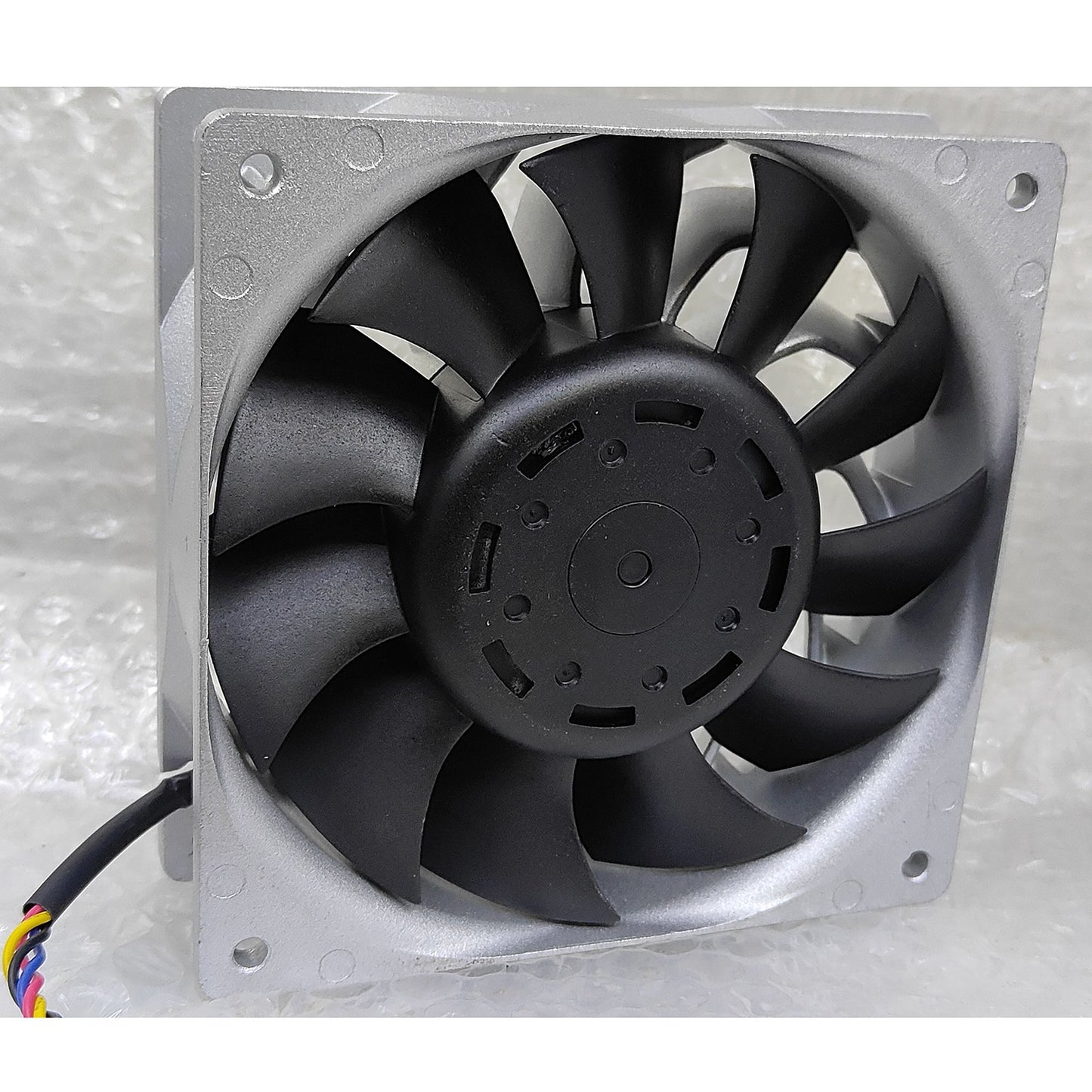 1PCS  SERVO G1238B24BAZZ-32 DC24V 2.20A 12CM 4-Wire Inverter Cooling Fan