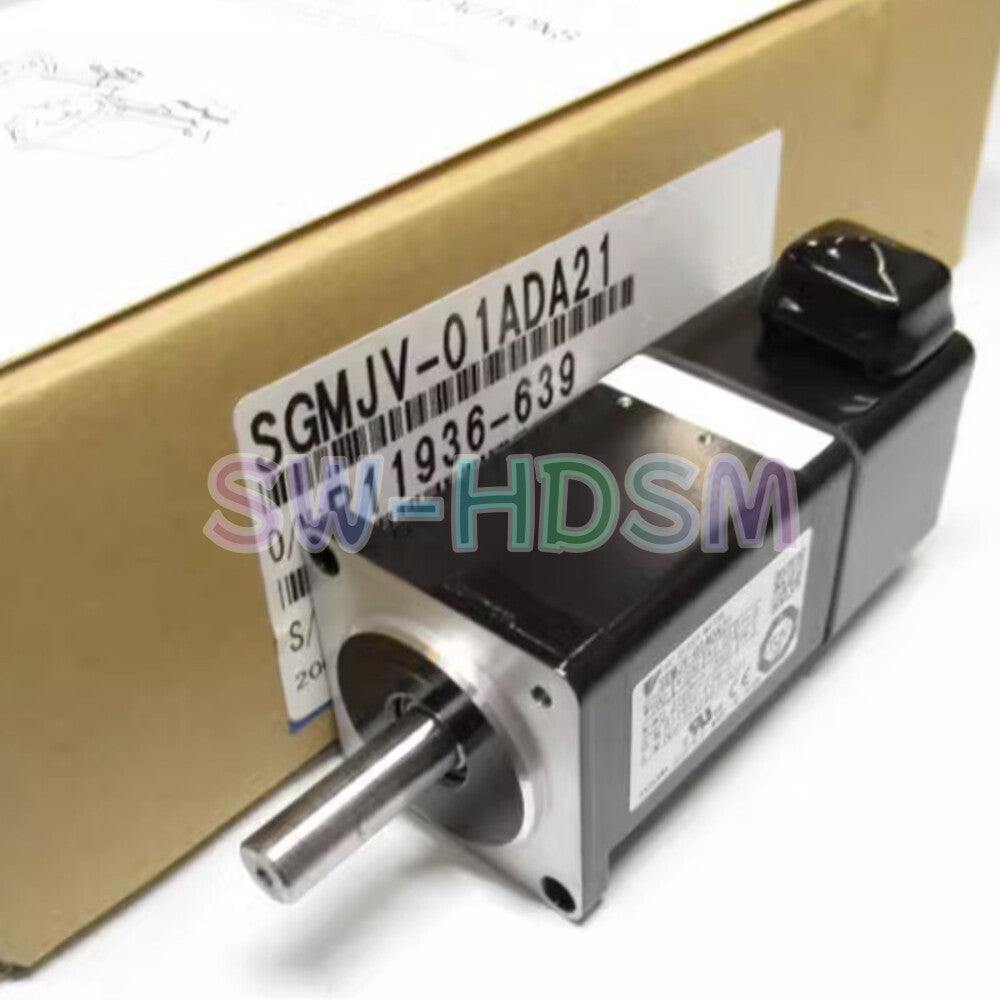 1PCS  Yaskawa servo motor SGMJV-01ADA21 freight free