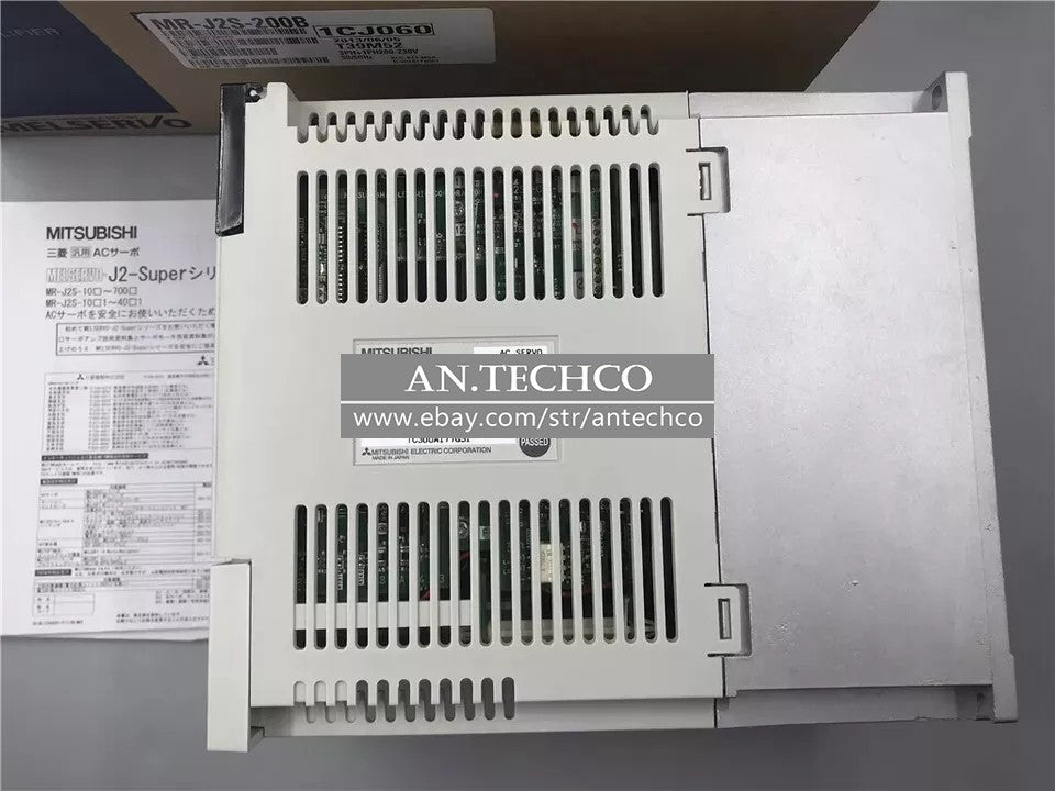 1PCS For Mitsubishi AC Servo Amplifier MR-J2S-200B Servo Drive