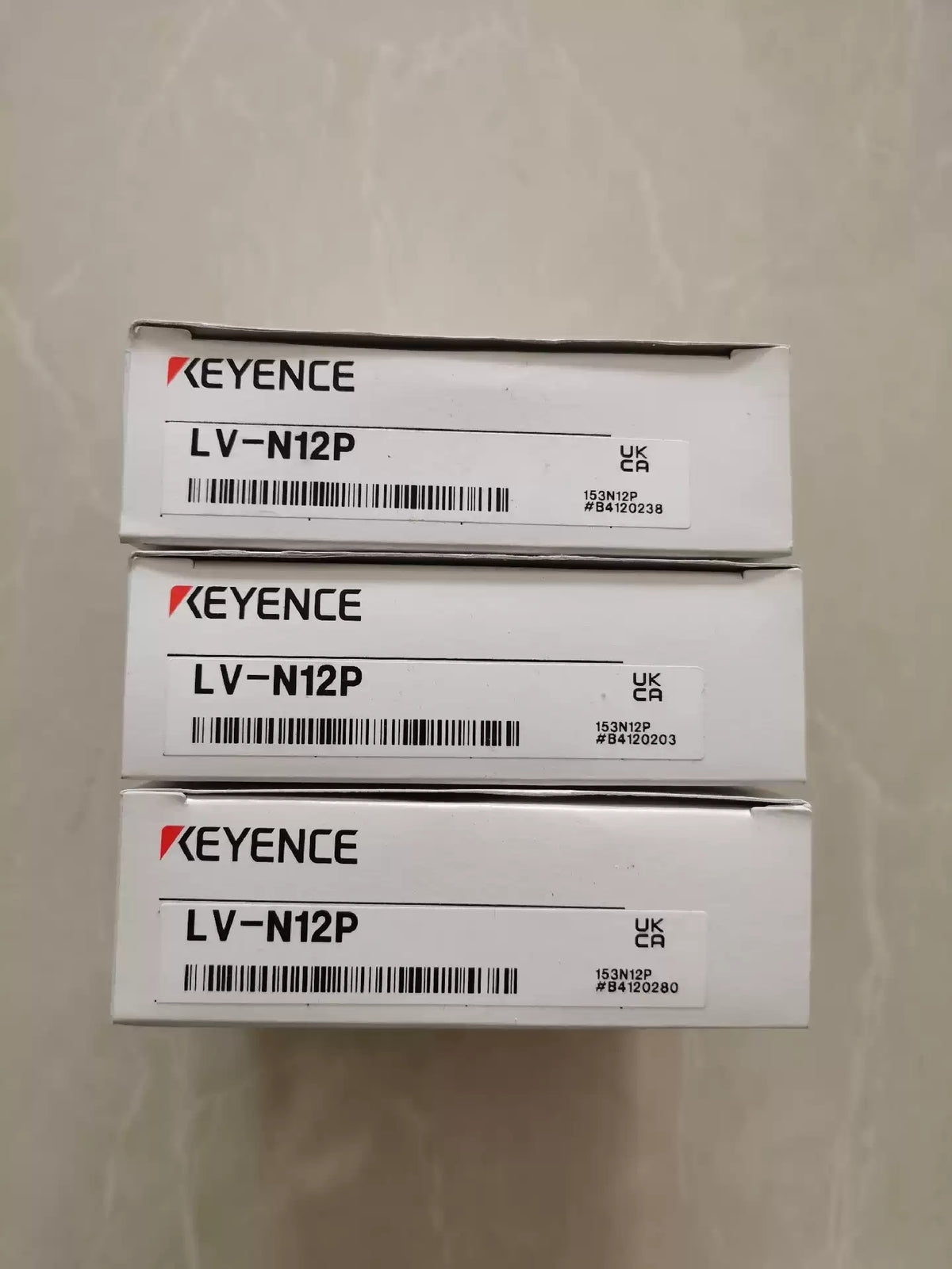 1pcs KEYENCE LV-N12P Digit Laser Sensor