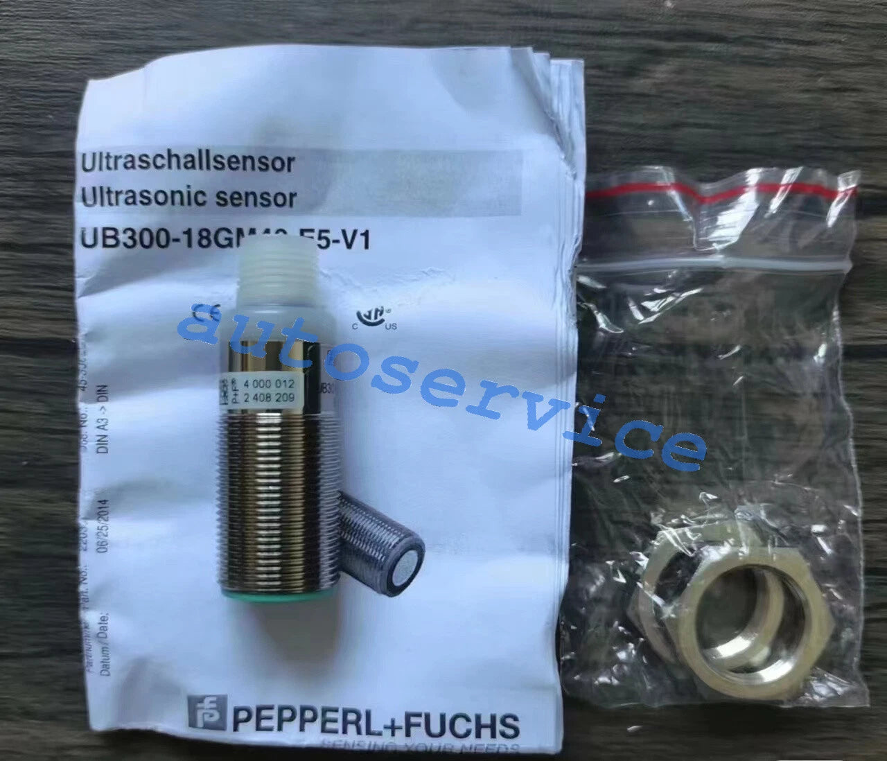 1pc Pepperl+Fuchs UB300-18GM40-E5-V1   Ultrasonic Sensor Fast  #P