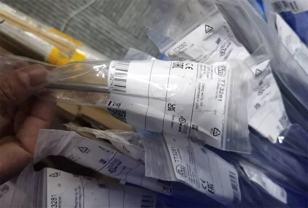 1/Piece  TT3281 IFM Temperature Probe Sensor