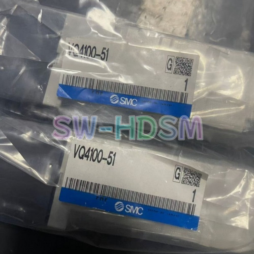 1PCS  FOR SMC Solenoid Valve VQ4100-51 Freight Free